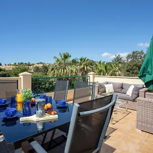 https://golf-family-apartment.1costadelsol.com