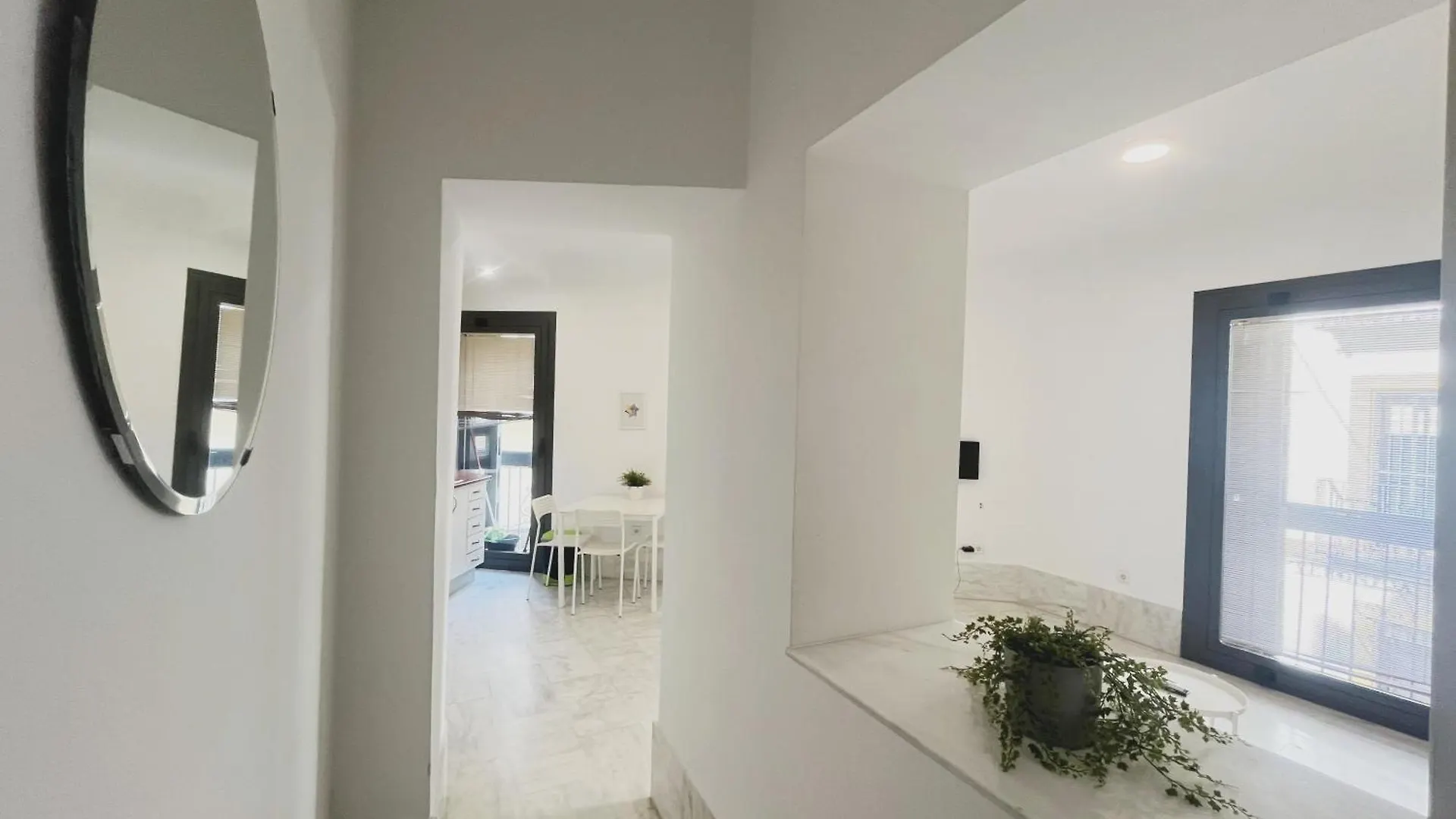 Center Sevilla Confort 3